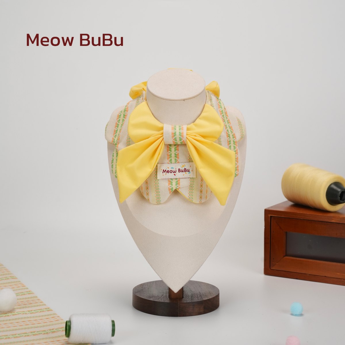 Lemon Morning petal bib style