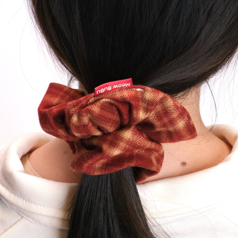 New Year Red scrunchie style